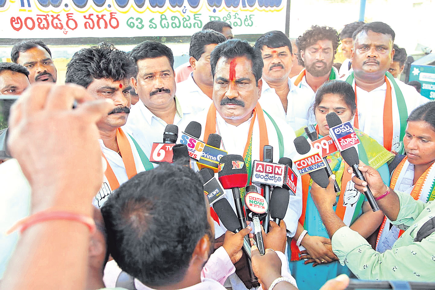 వరంగల్‌ పశ్చిమ నుంచే పోటీచేస్తా..