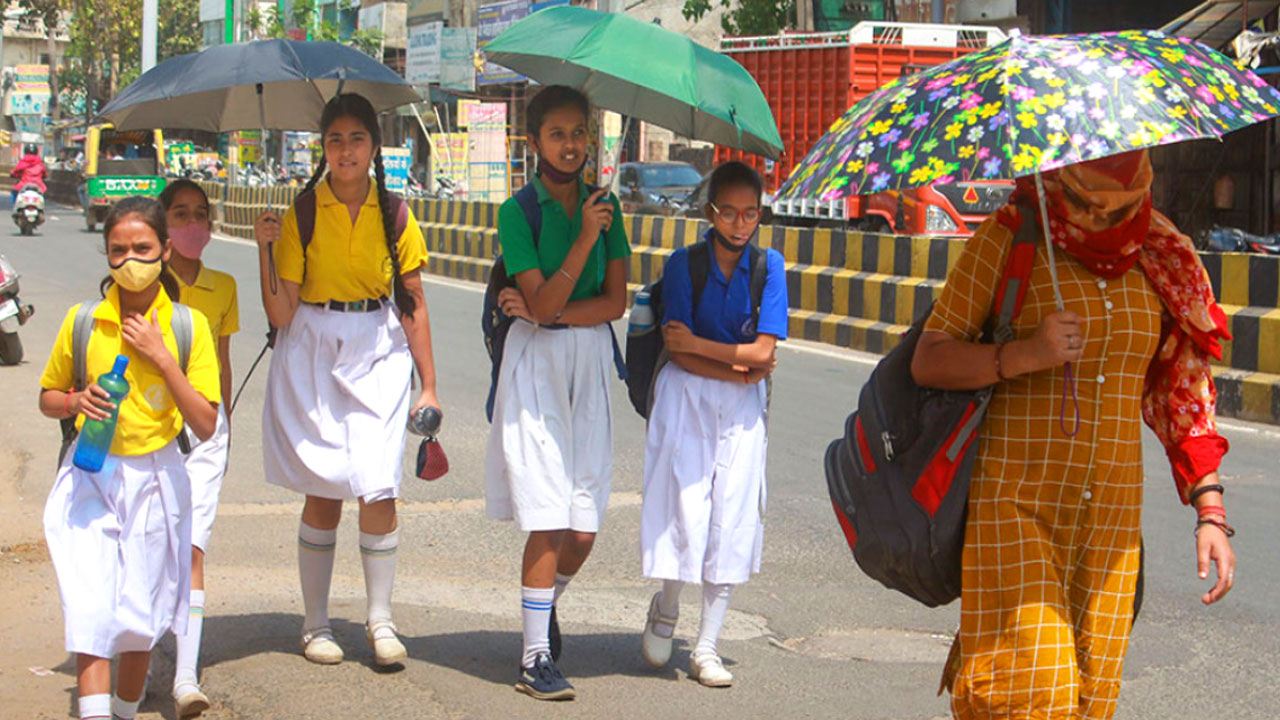 Heat wave:ఒడిశాలో తీవ్రమైన వేడిగాలులు...వచ్చే 5రోజులపాటు పాఠశాలలకు సెలవు