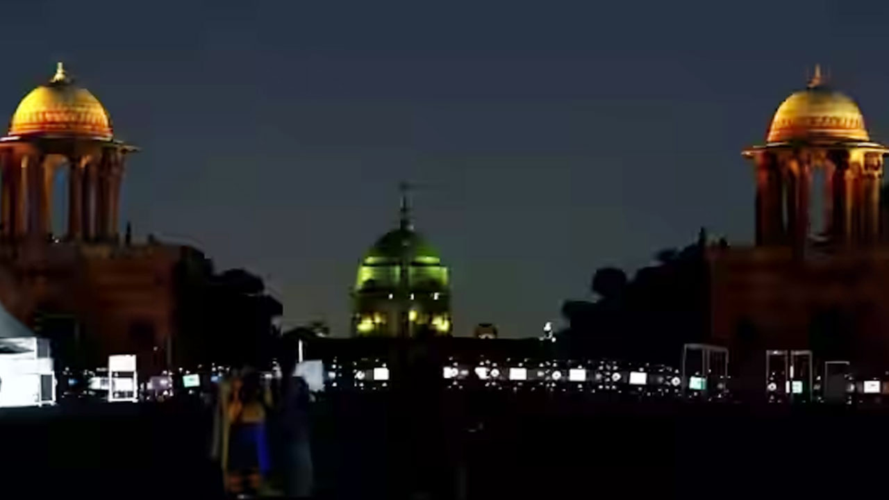 Earth Hour 2023: ముంబైలో పర్యావరణ పరిరక్షణపై అవగాహన కార్యక్రమం 