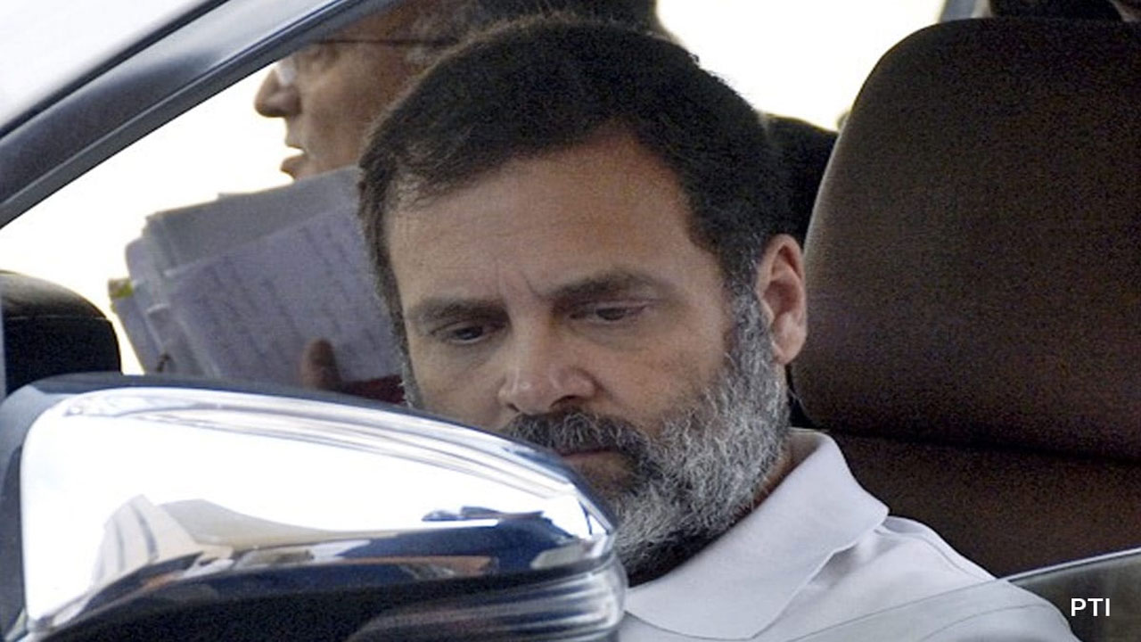 Rahul Gandhi: పరువునష్టం కేసులో కోర్టు శిక్ష విధించిన తర్వాత పార్లమెంటుకు వచ్చిన రాహుల్ గాంధీ 