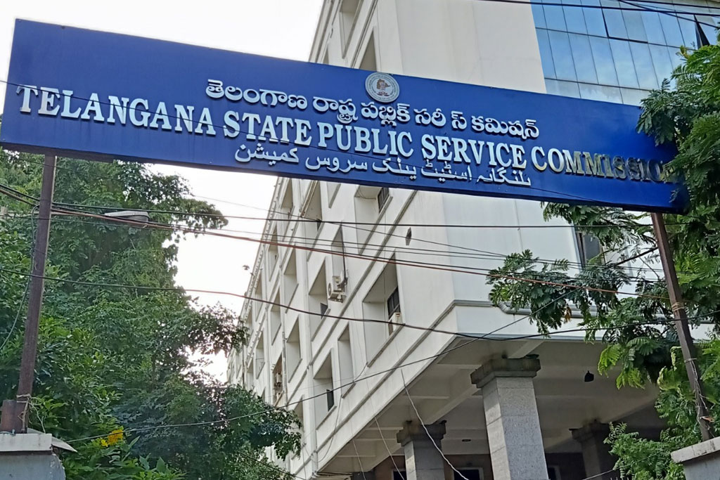 TSPSC Paper Leak Case: వాట్సప్ చాట్‌‌లో బయటపడ్డ సరికొత్త లింకులు