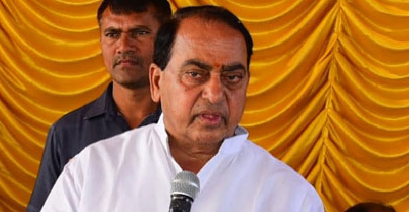 BRS: బీఆర్‌ఎస్‌ మహాధర్నా, మోదీ చిత్రపటం దహనం