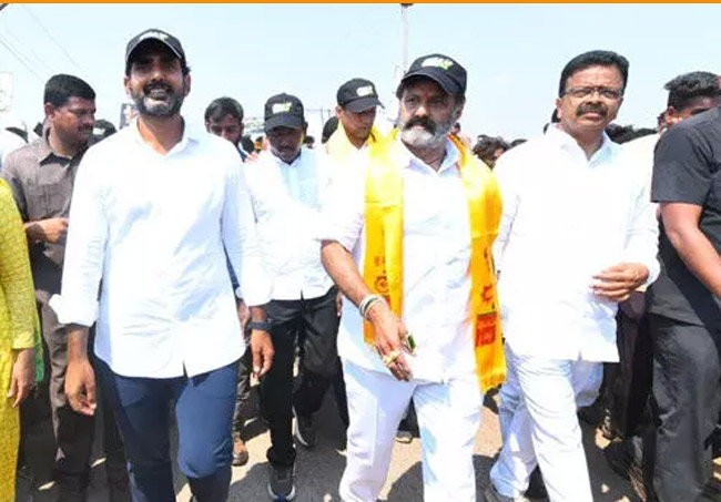 Nara Lokesh: గంజాయి వద్దు బ్రో అంటూ టీ షర్ట్స్, క్యాప్‎లు ధరించిన బాలకృష్ణ, లోకేష్