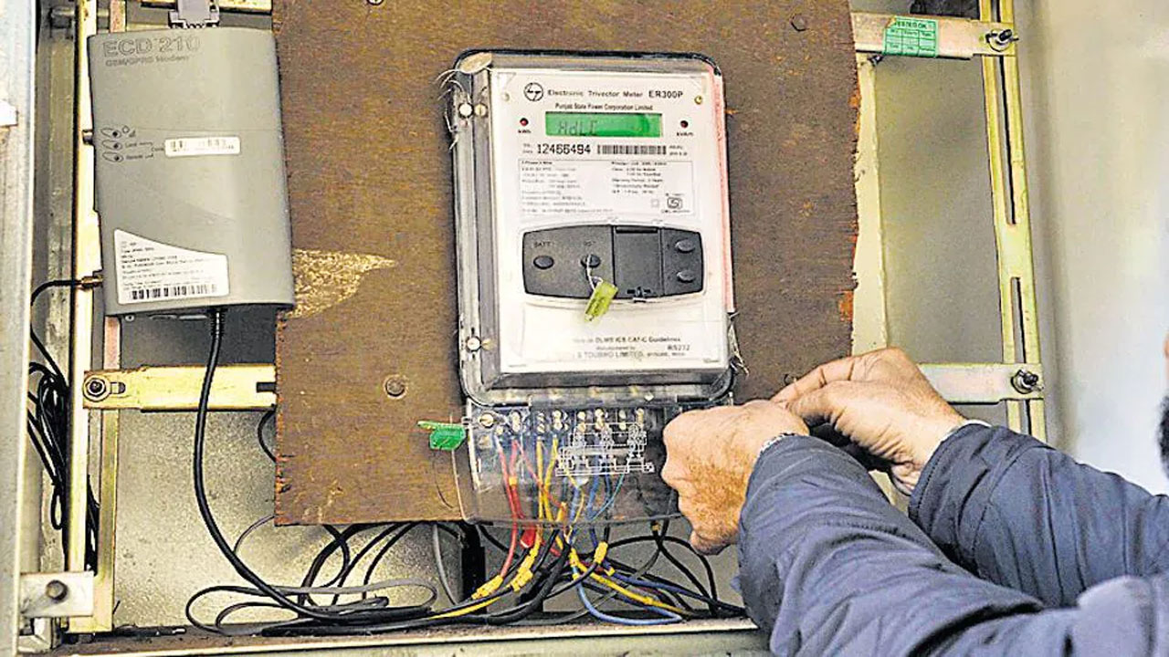 Smart electricity meters: స్మార్ట్‌ విద్యుత్ మీటర్లు ఉచితంగానే..