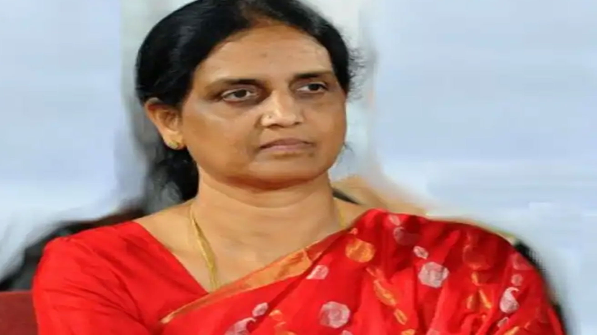 Minister Sabitha: టెన్త్ పరీక్షలపై సబిత ట్వీట్..  ఆ రెండింటిని పక్కన పెట్టండి..  