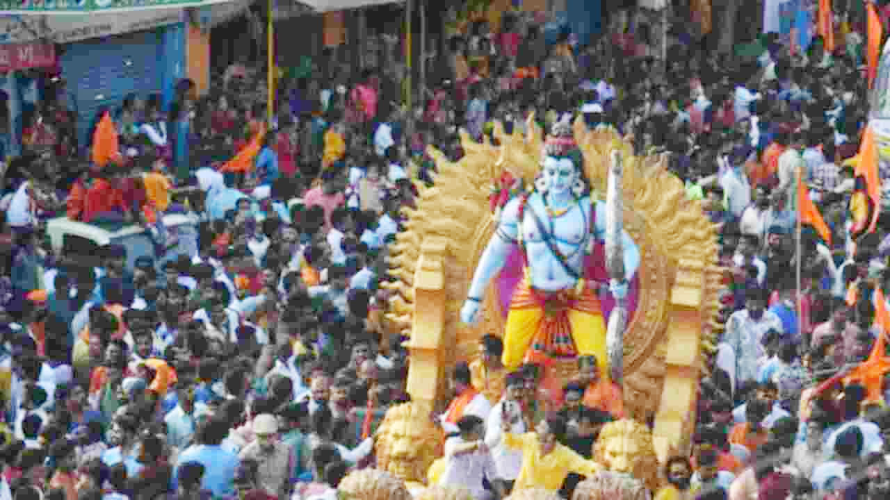 Sriram Shobhayatra: హైదరాబాద్‌లో శ్రీరామ్ శోభాయాత్ర ప్రారంభం