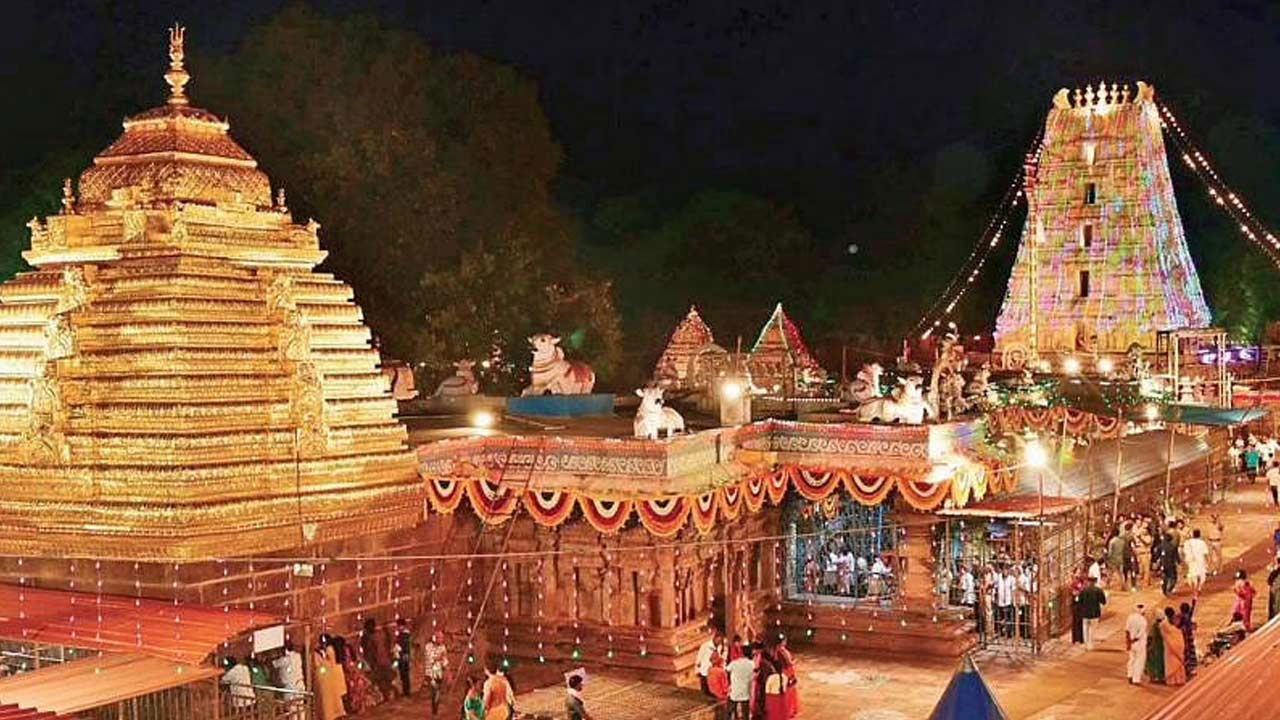 Srisailam Temple: ఒళ్లు గగుర్పొడిచే విన్యాసాలు.. శ్రీశైలంలో  ఉగాది మహోత్సవాల ప్రధాన ఘట్టం ఆరంభం