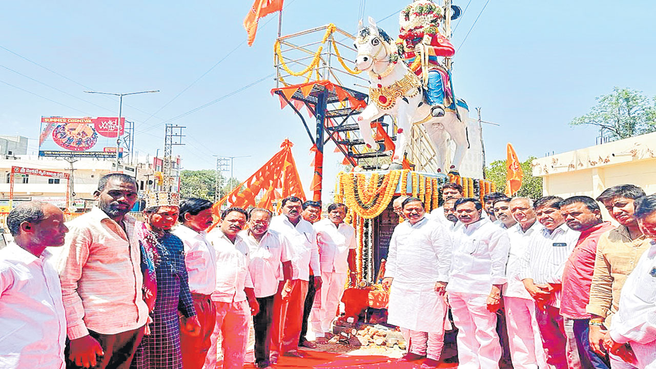 ఘనంగా బసవేశ్వర జయంతి