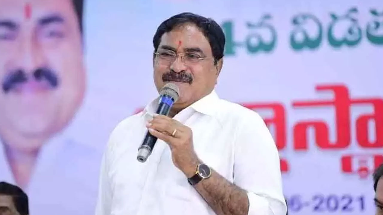 TS News: అవార్డులు తప్ప రూపాయి అయినా ఇవ్వడం లేదు: ఎర్రబెల్లి