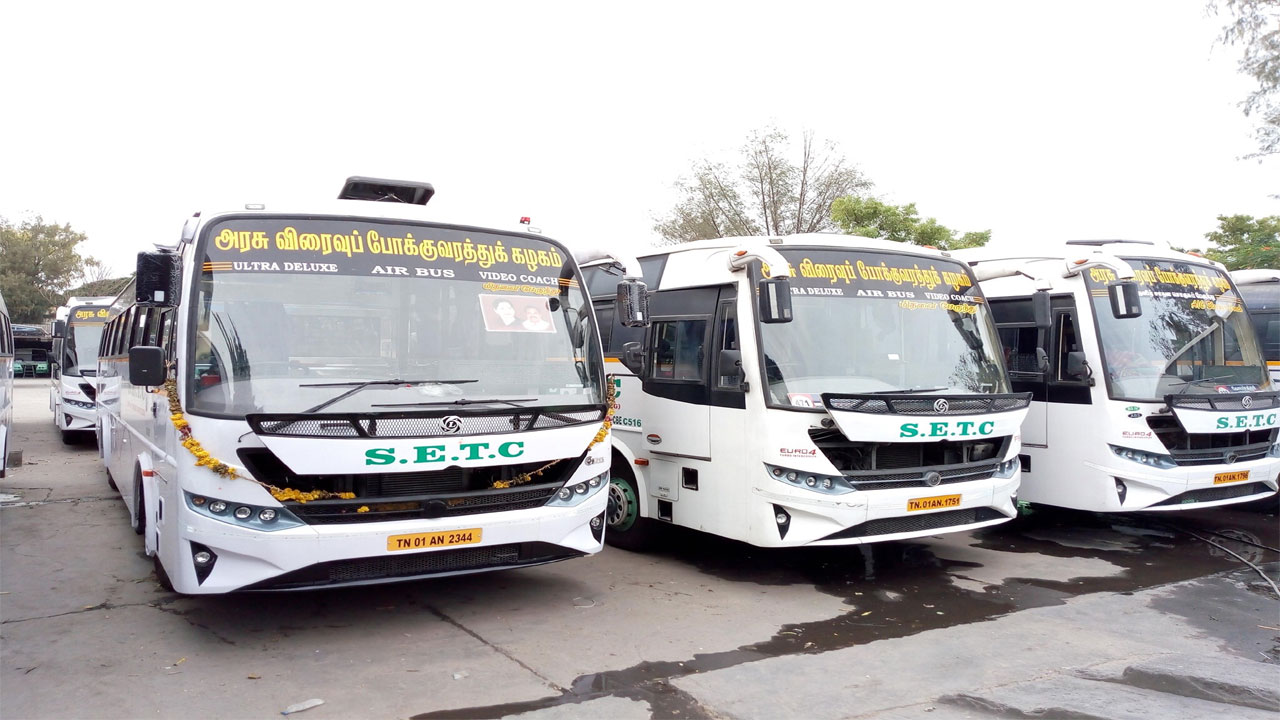 AC buses: ఏసీ బస్సుల్లో 10 శాతం రాయితీ రద్దు