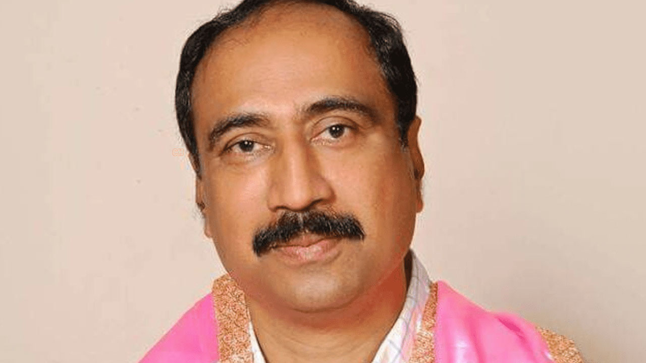 BRS MLA: అంతమాత్రానికే భయపడతారా?.. కడుపులో క్లాత్ మరిచిన ఘటనపై ఎమ్మెల్యే వింత సమాధానం..