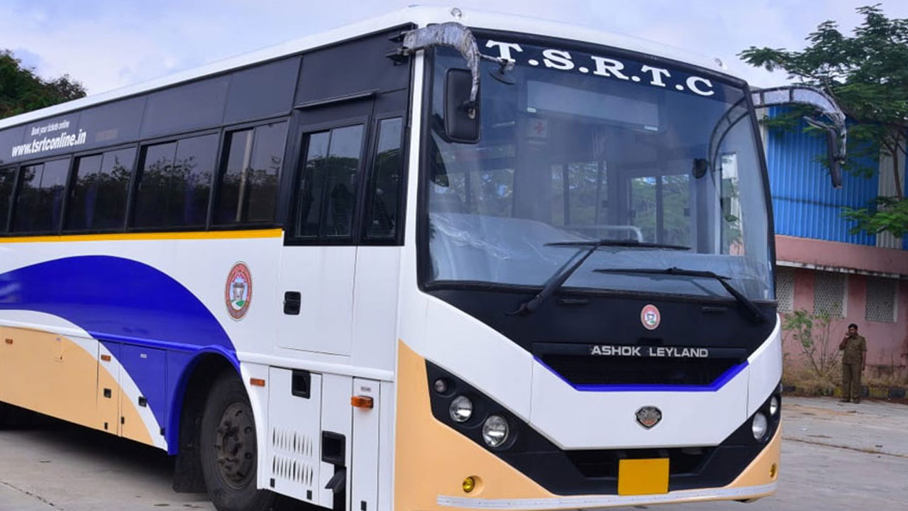 TSRTC: బంపర్ ఆఫర్ ప్రకటించిన టీఎస్ఆర్టీసీ.. ప్రయాణికులు చేయాల్సింది అదొక్కటే..