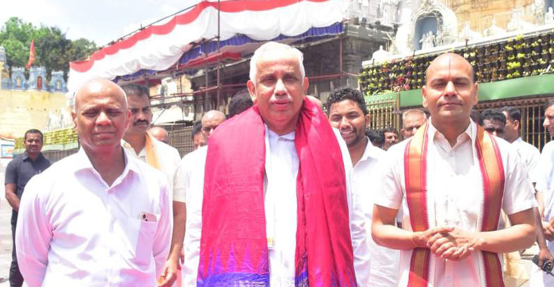 Tirumala: శ్రీవారి సేవలో గవర్నర్‌ అబ్దుల్‌ నజీర్‌