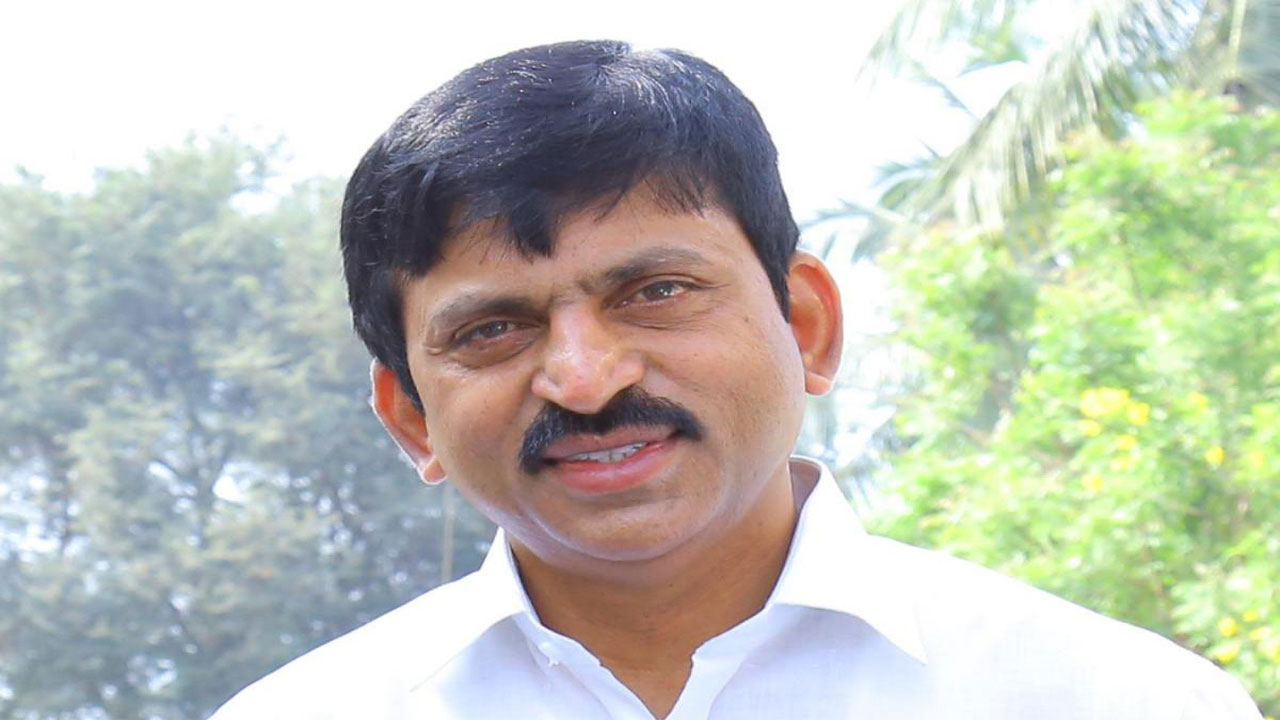 Ponguleti Srinivasa Reddy : బీజేపీలోకి పొంగులేటి, జూపల్లి?