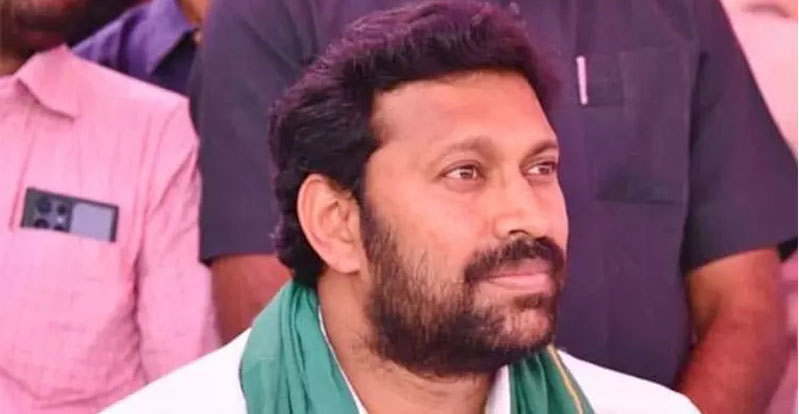 Viveka Case: అవినాశ్‌రెడ్డికి మరోసారి సీబీఐ నోటీసు