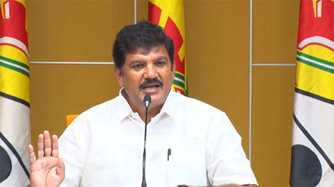 Bharti Reddy Dhulipalla: ఆ భవనాలు భారతీ రెడ్డి పేరు మీద ఉన్నాయా?.. | Those Buildings ...
