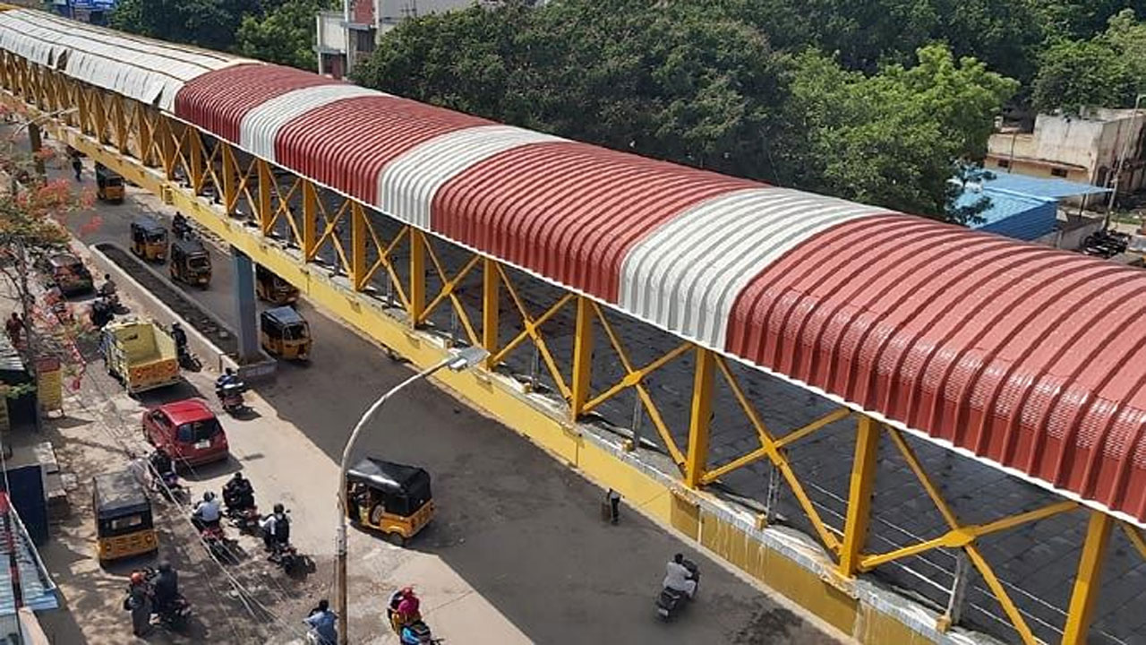 Chennai: టి.నగర్‌ స్కైవాక్‌ షురూ.. | Chennai: T. Nagar Skywalk Shuru.. ksv