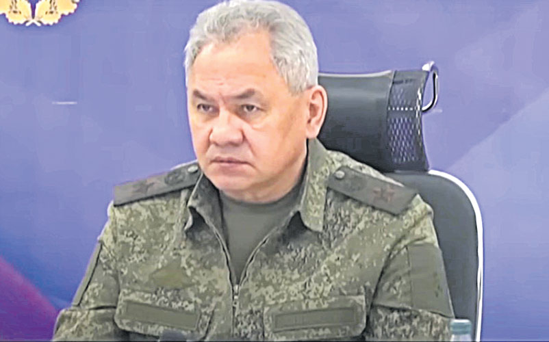 ఉక్రెయిన్‌లో రష్యా రక్షణ మంత్రి | Russian Defense Minister in Ukraine
