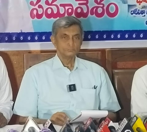 ఓటర్ల తొలగింపు అప్రజాస్వామికం