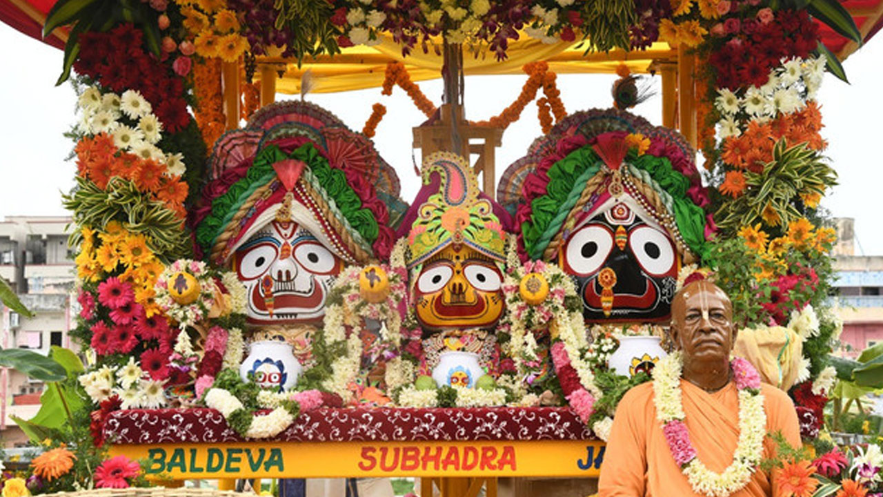 Iscon Rathayatra: విజయవాడలో ఇస్కాన్ జగన్నాథ రథయాత్ర ప్రారంభం