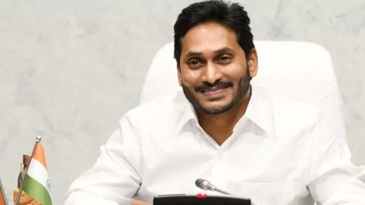 Union Govt: ఏపీ ప్రభుత్వానికి కేంద్రం నజరానా