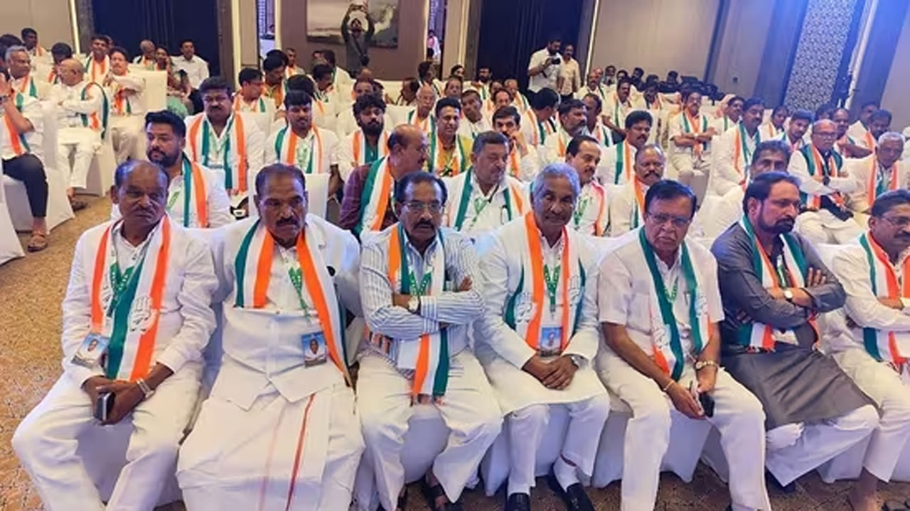 Karnataka: 8 మంది కాంగ్రెస్ ఎమ్మెల్యేలు కేబినెట్ మంత్రులుగా నేడు ప్రమాణ స్వీకారం