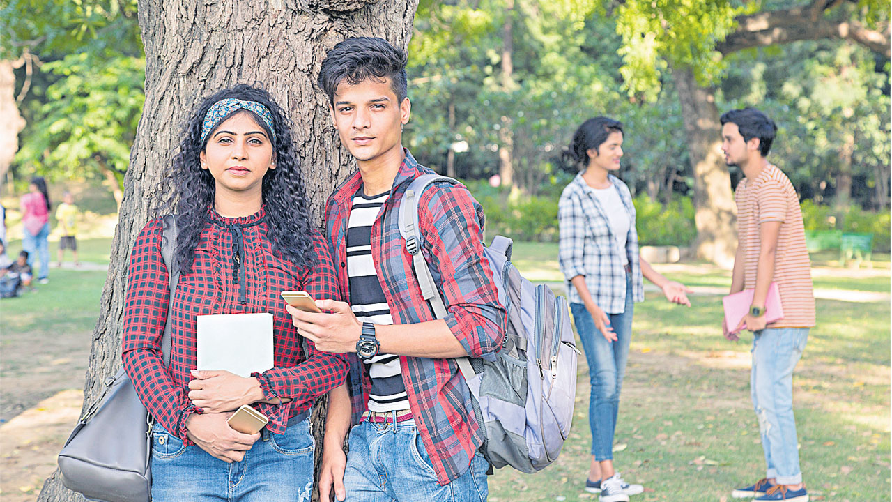 Summer courses: విదేశాల్లో చదివే వేసవి కోర్సులు ఇవే..!