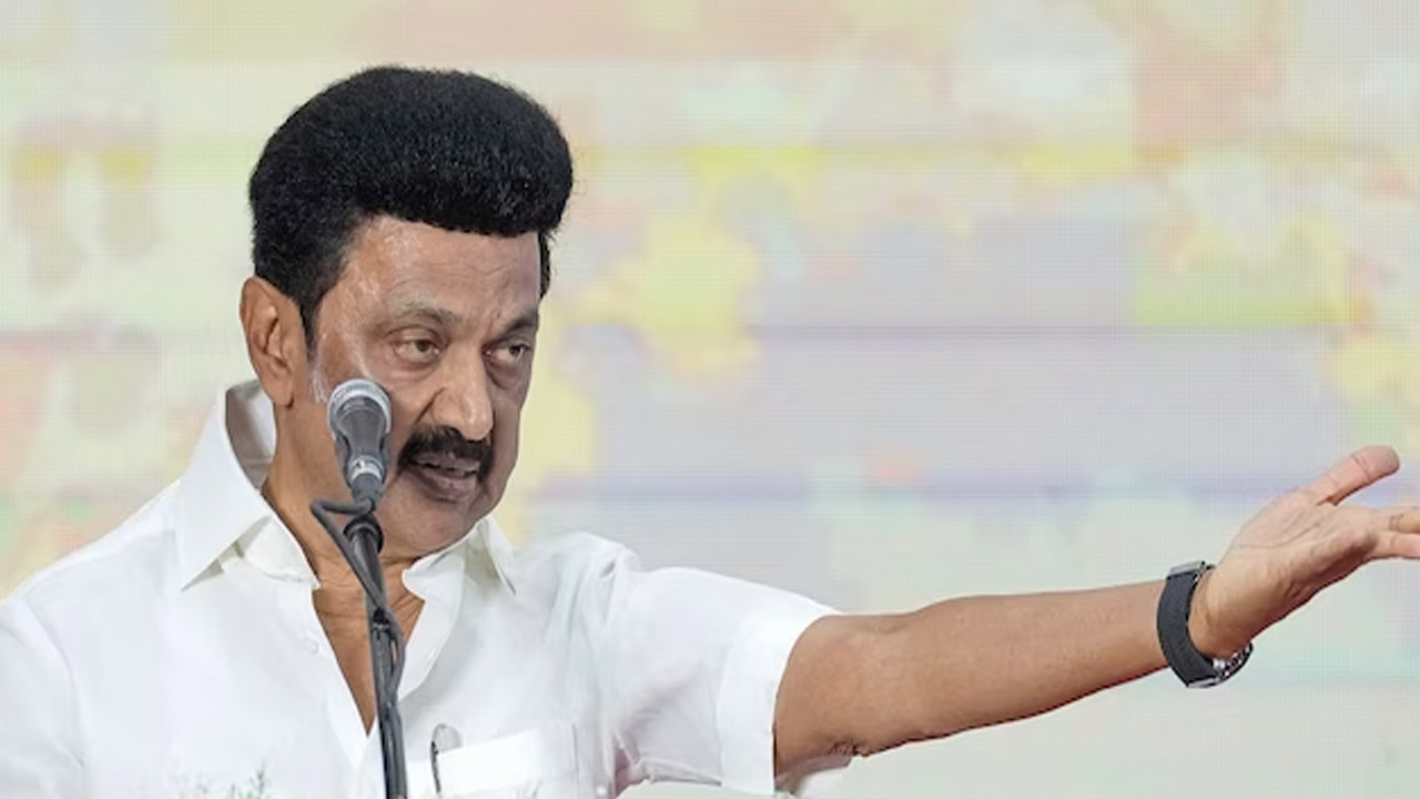 MK Stalin: 'షా' వెళ్లిన వెంటనే దాడులు..ముమ్మాటికే బెదిరింపు రాజకీయాలే..!