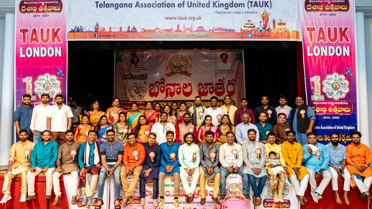 TAUK: లండన్‌లో ఘనంగా 'టాక్ బోనాల జాతర' వేడుకలు