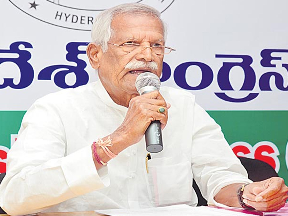 Kodanda Reddy : తెలంగాణలో ధరణి పేరుతో కుంభ కోణాలు