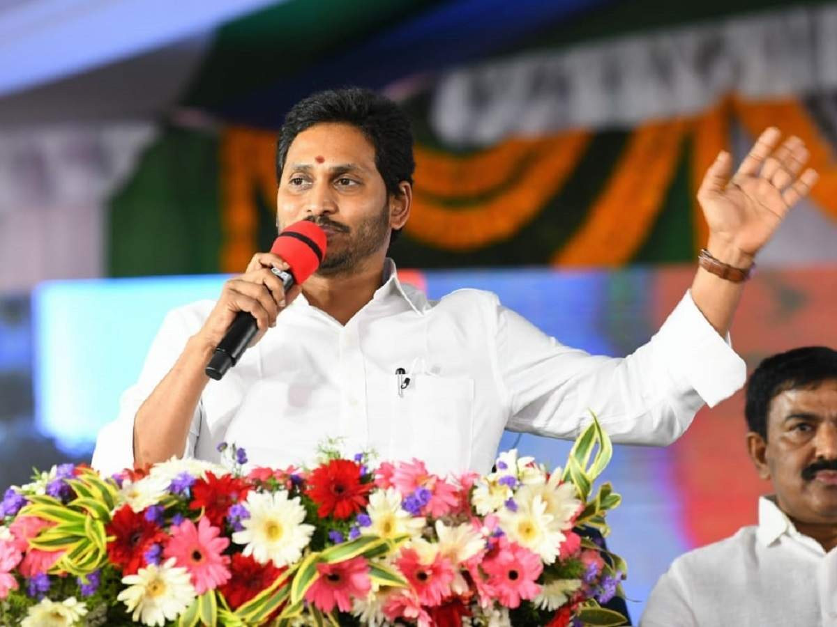 CM JAGAN: షా, నడ్డా వ్యాఖ్యలపై ఉలకని జగన్‌