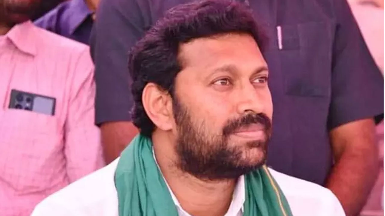 Avinash Reddy: రేపు హైకోర్టులో అవినాష్‌రెడ్డి ముందస్తు బెయిల్ పిటిషన్‌పై విచారణ