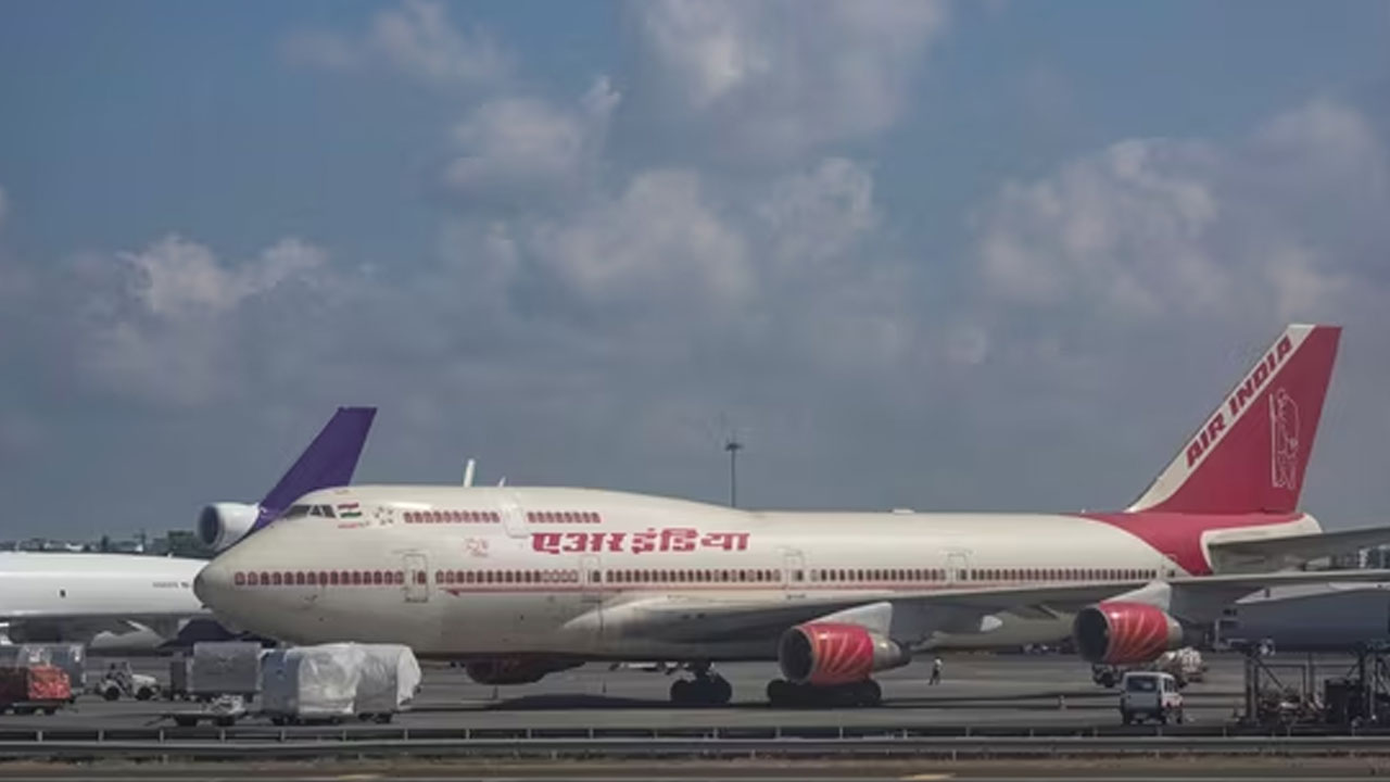 Air India flight : రష్యాలో చిక్కుకున్న ఎయిరిండియా ప్రయాణికులకు ఎట్టకేలకు విముక్తి