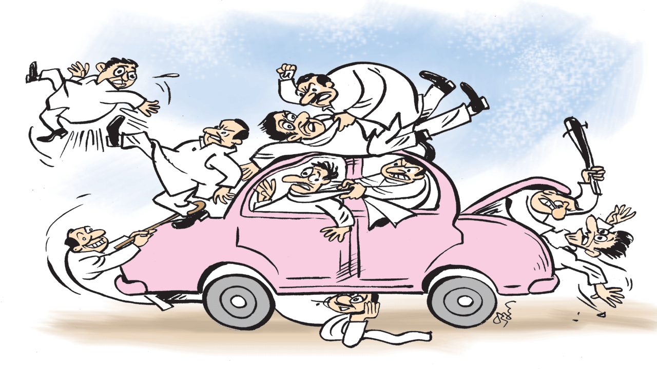 BRS Party : కారులో కొట్లాట