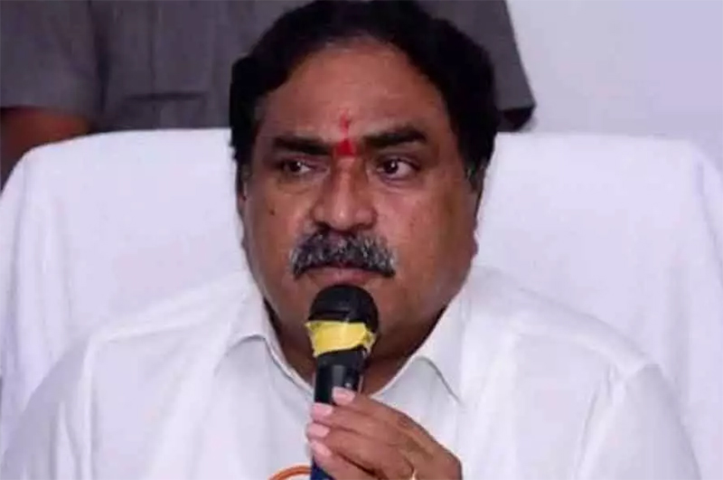 Errabelli Dayakar Rao : కేసీఆర్ పాలనను చూసి ఓర్వలేకనే కాంగ్రెస్ బీజేపీ నాయకుల కుట్రలు