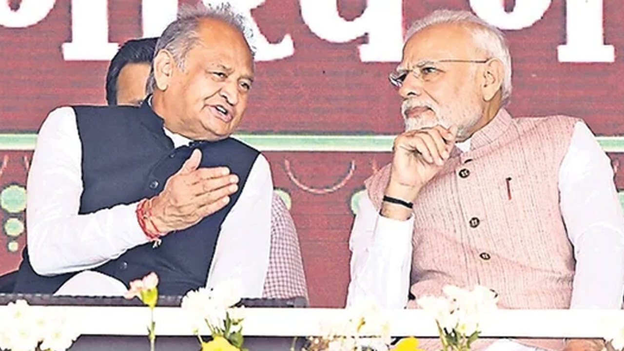 Ashok Gehlot on Modi: మోదీ మొండితనం వల్లే రెండు రాష్ట్రాల్లో బీజేపీ ఓటమి