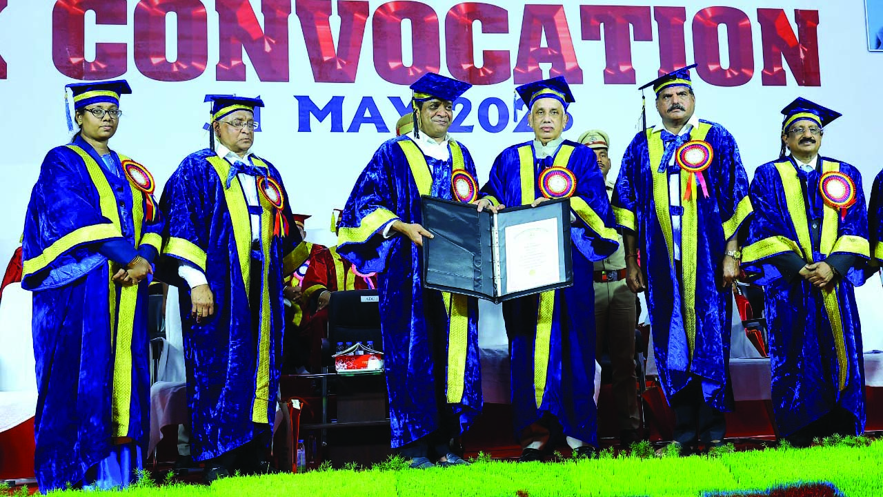 విద్యతోనే పేదరిక నిర్మూలన 