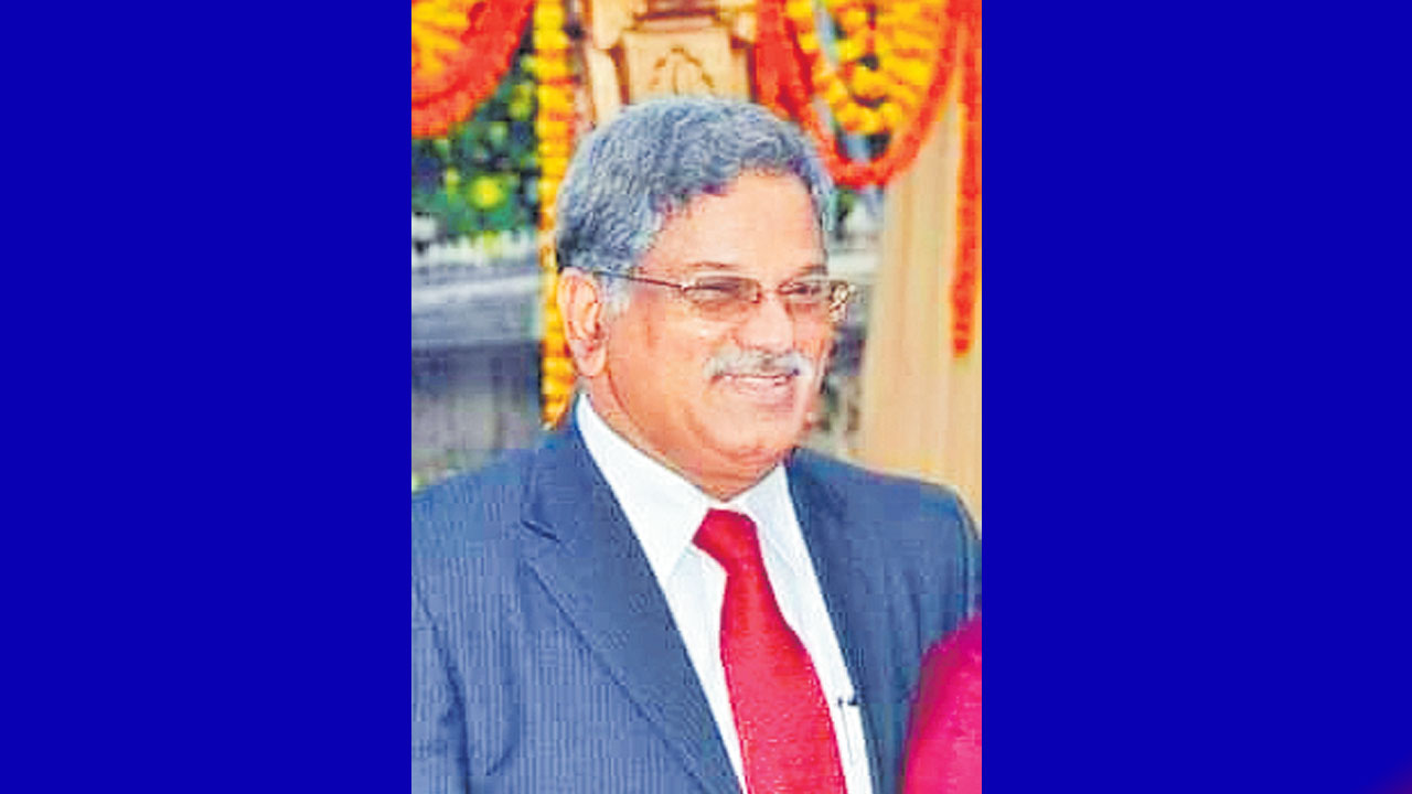 జేఎన్‌టీయూ(కే) మాజీ వీసీ అల్లం అప్పారావు కన్నుమూత