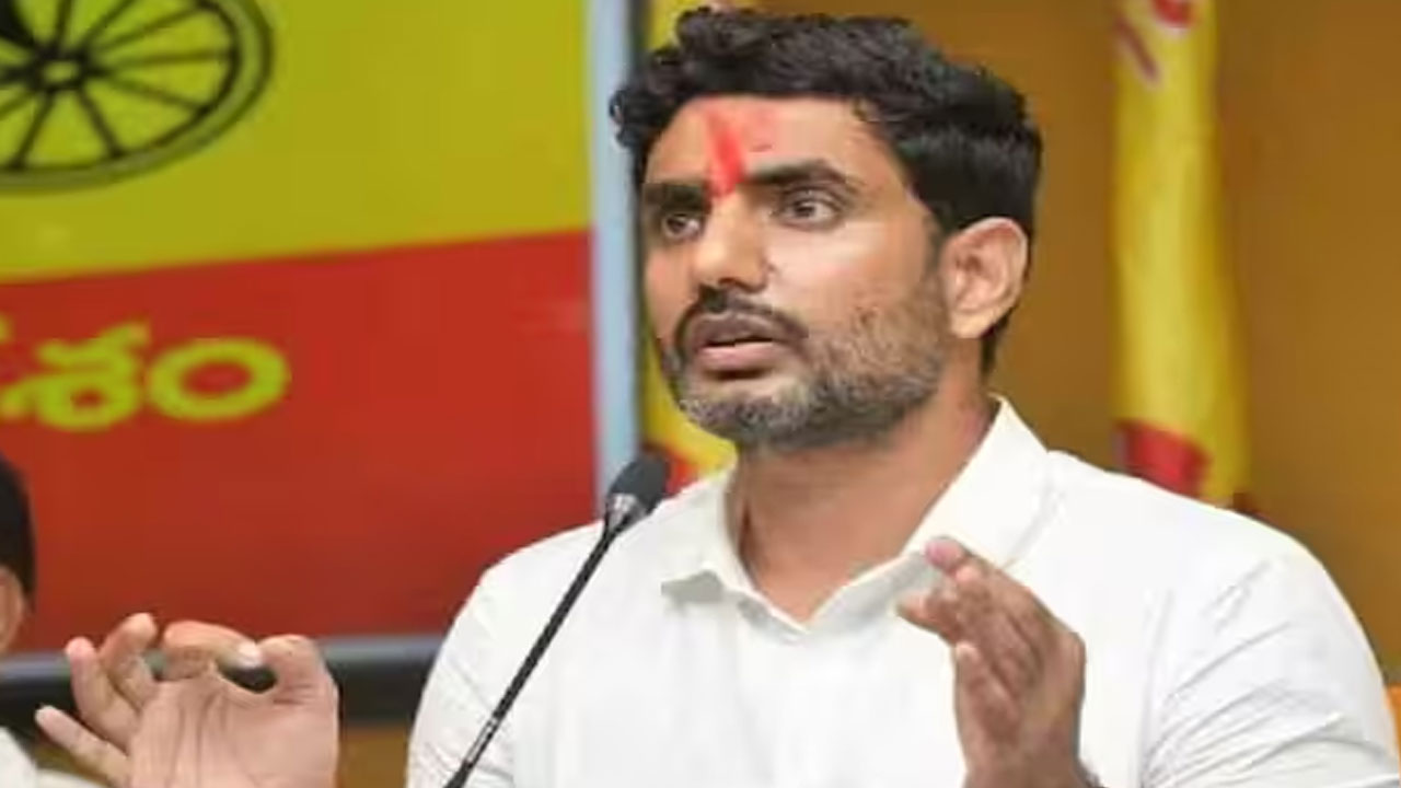 Lokesh: జగన్ అసమర్థతతో ఏపీ కంటే తెలంగాణ ఆదాయం 10 రేట్లు పెరిగింది