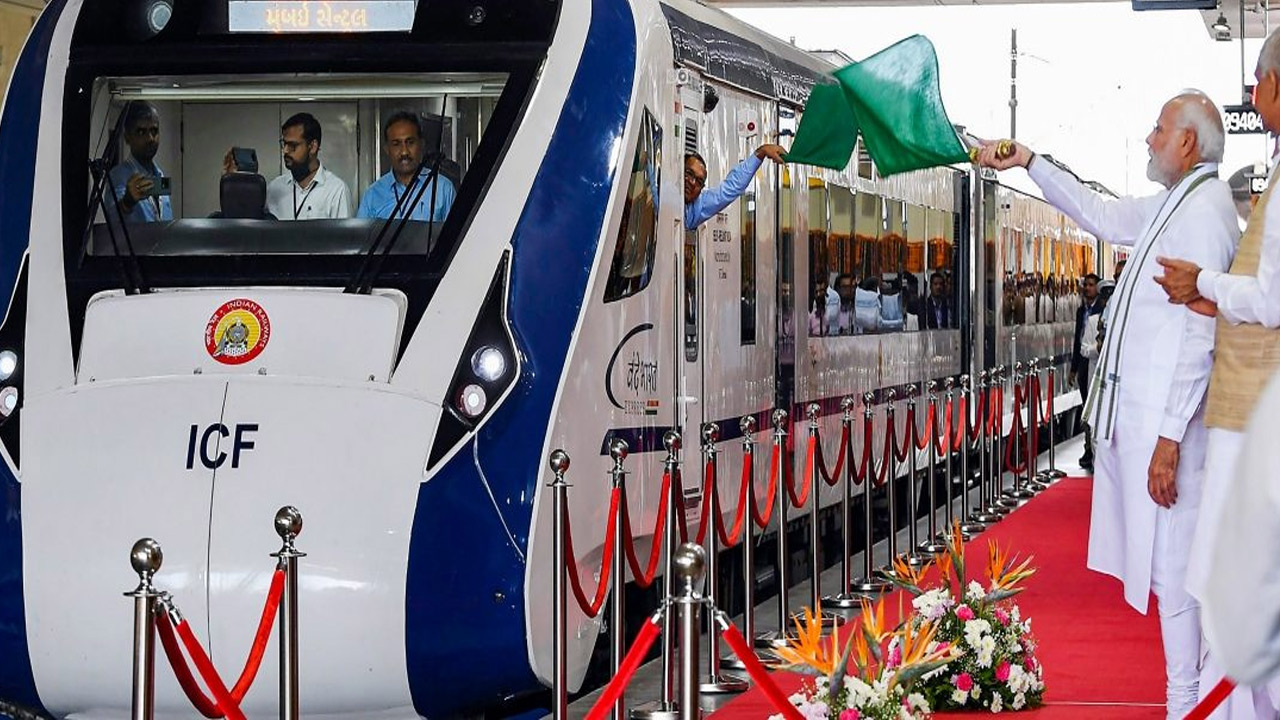 Vande Bharat trains: 5 వందే భారత్ రైళ్లను ఈనెల 27న ప్రారంభించనున్న మోదీ