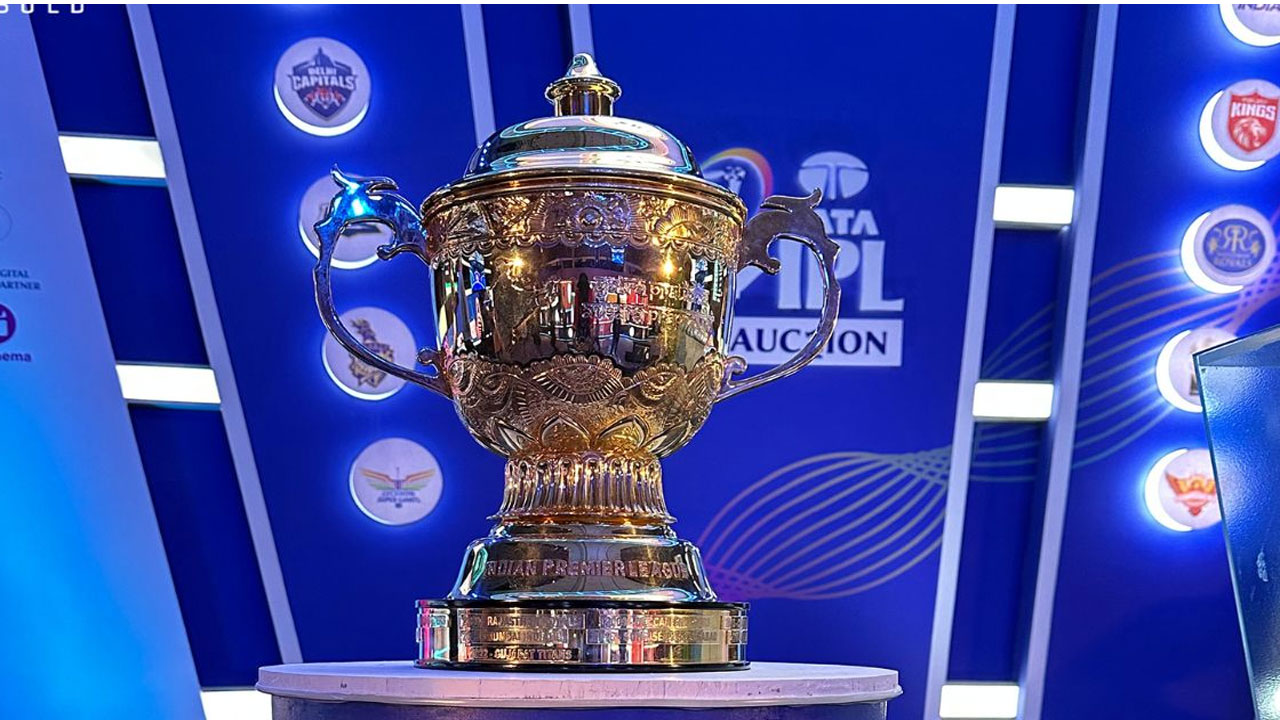IPL Cup: శ్రీనివాసుడి సన్నిధిలో ఐపీఎల్‌ కప్‌