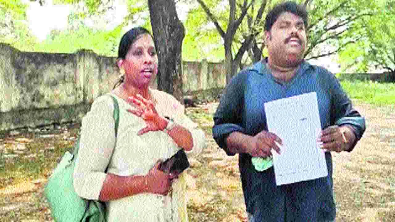 Vijay Sarathi: మాజీ మంత్రికి వారసుడు నేనే..