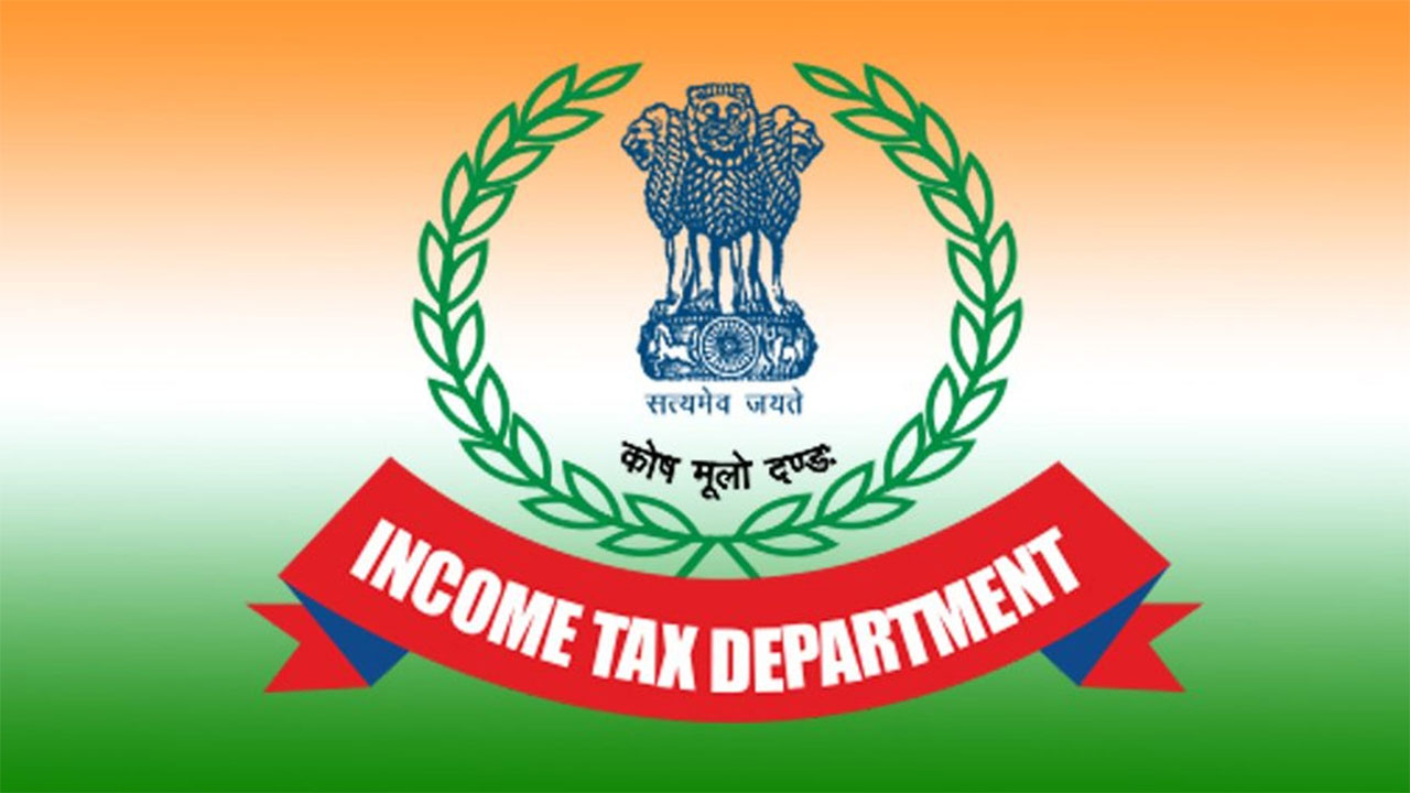 Income Tax Department: ఎక్సైజ్‌, విద్యుత్‌ శాఖ మంత్రిపై ఐటీ పంజా