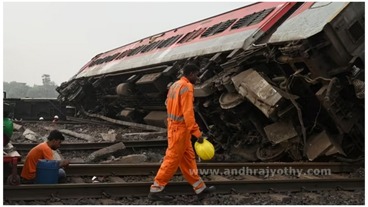 280కు చేరిన మృతులు