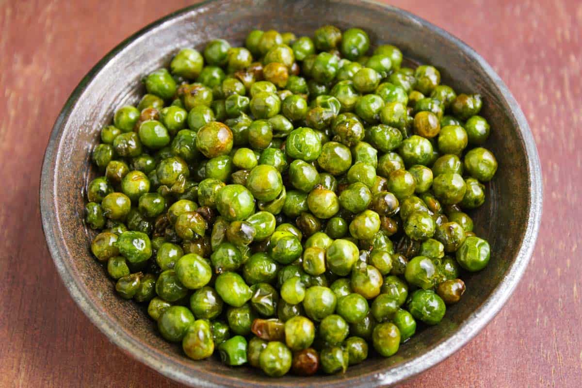 Green Peas: స్నాక్స్‌గా బాగుంటాయని ఇలాంటి బఠానీలు తీనే అలవాటుందా..? ఈ వీడియోను చూస్తే ఇకపై వాటిని తినాలంటే..!
