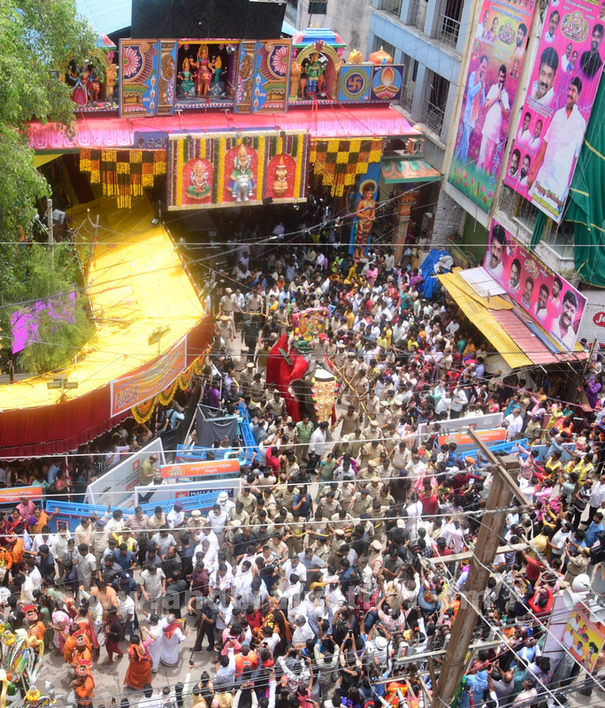 ఆలస్యమైనా త్వరలో భారీ వర్షాలు 