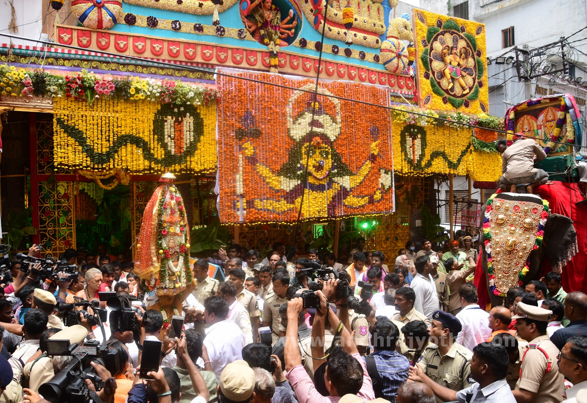 ఆలస్యమైనా త్వరలో భారీ వర్షాలు 