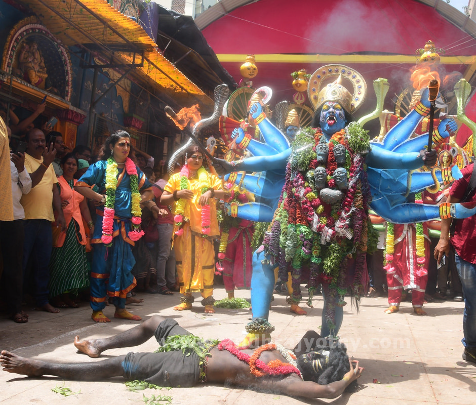 ఆలస్యమైనా త్వరలో భారీ వర్షాలు 