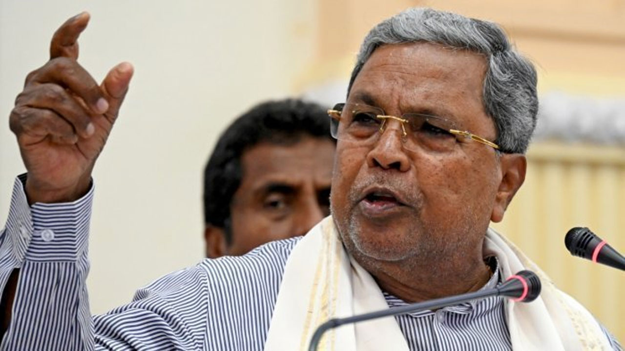 CM Siddaramaiah: సీఎం సిద్దరామయ్య సంచలన వ్యాఖ్యలు.. మోదీతోనే దేశం దివాళా..