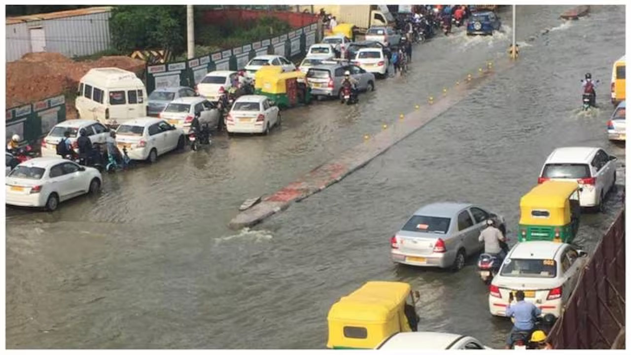 Heavy rains: రాష్ట్రమంతటా కొనసాగుతున్న భారీ వర్షాలు | Heavy rains ...